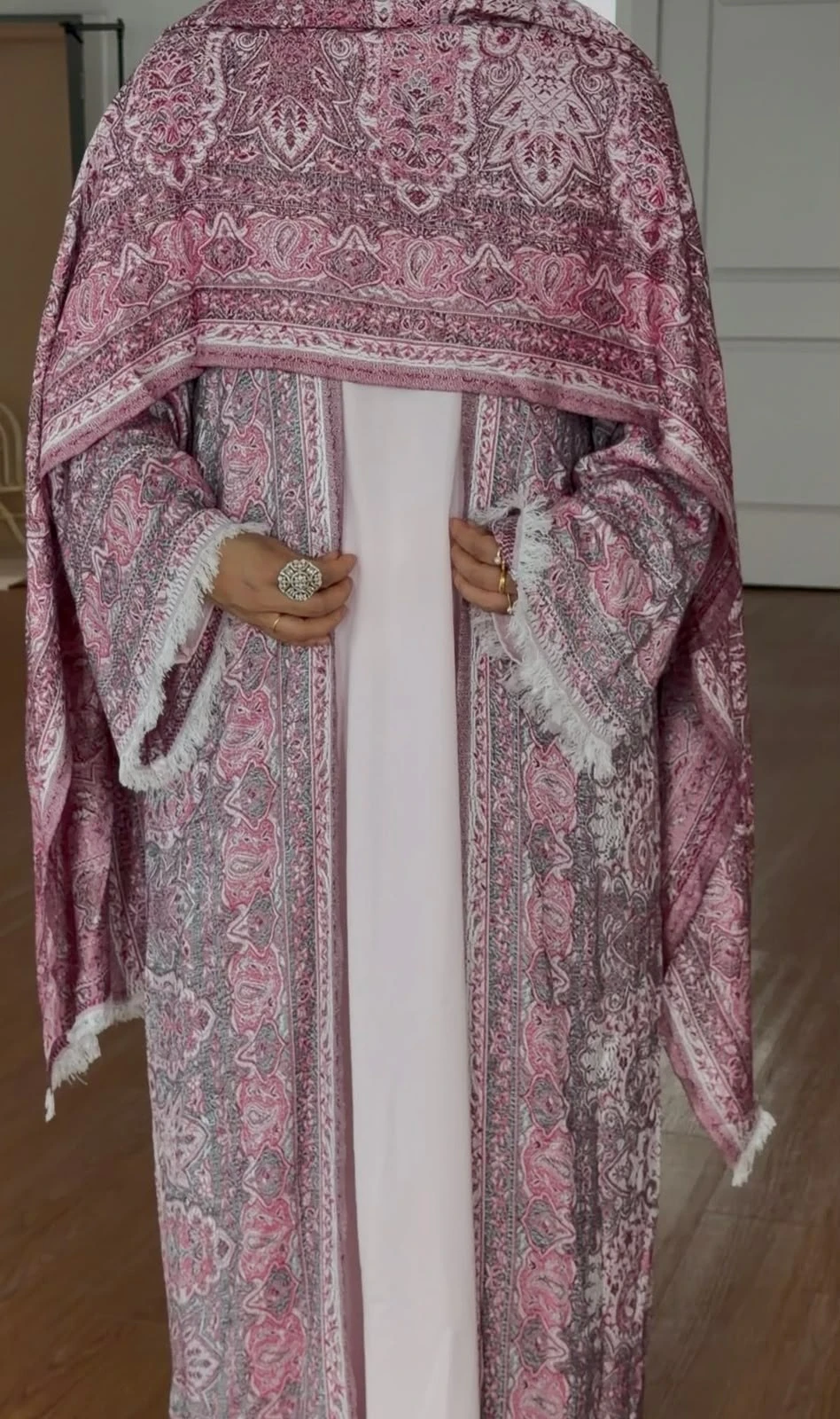 Rose Pashmina abaya